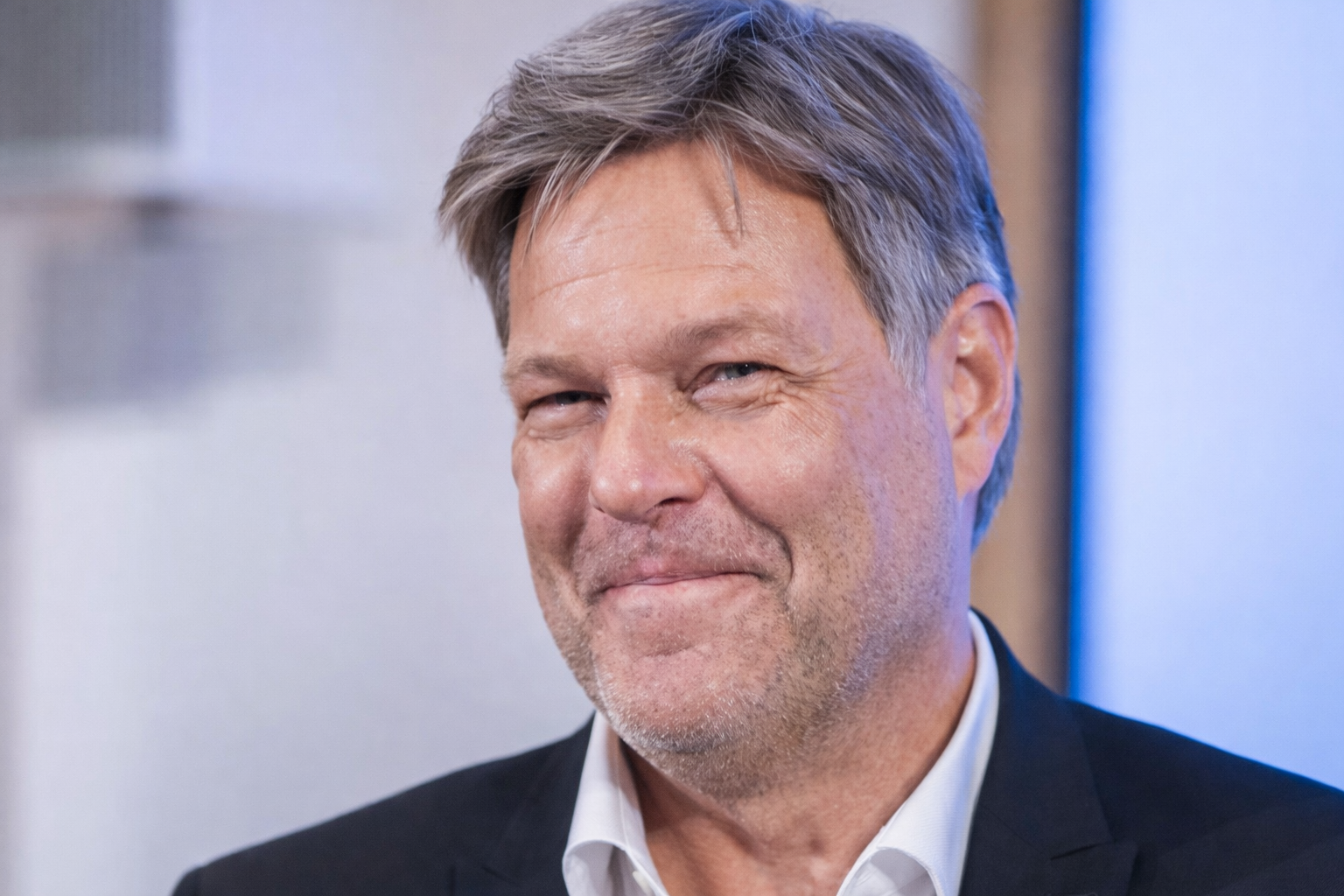 Robert Habeck Abiturnote: Alles über seine schulischen Leistungen