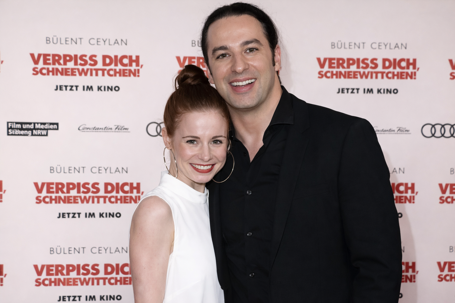 Dina Ceylan – Einblick in das Leben und Wirken der talentierten Künstlerin